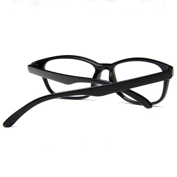 **JAMYA* Matte Black Shaped Fashion Eyewear Frames - Picture 3 of 3